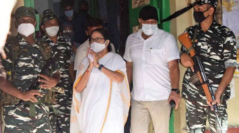Bhabanipur bypolls: Mamata Banerjee casts vote with confidence