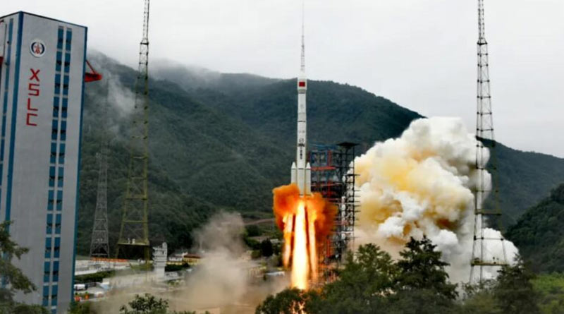 China successfully launches new satellite to test space debris mitigation technology