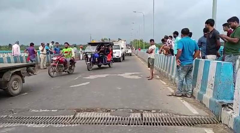 গৌরাঙ্গ সেতুর স্প্রিং ভেঙে বিপত্তি, সাময়িক বিচ্ছিন্ন কৃষ্ণনগর ও বর্ধমান