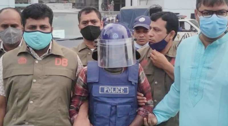 বাংলাদেশের পুজোমণ্ডপে কোরান রাখার কথা স্বীকার করল ইকবাল