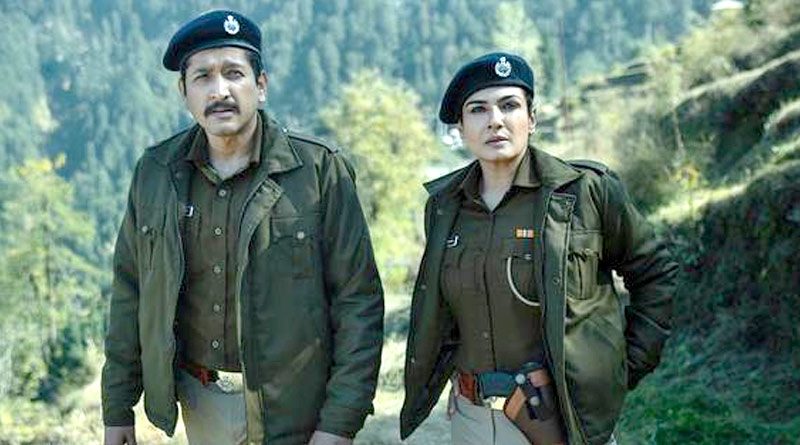 Aranyak trailer: Raveena Tandon and Parambrata Chattopadhyay starrer Netflix original series will give you the chills | Sangbad Pratidin