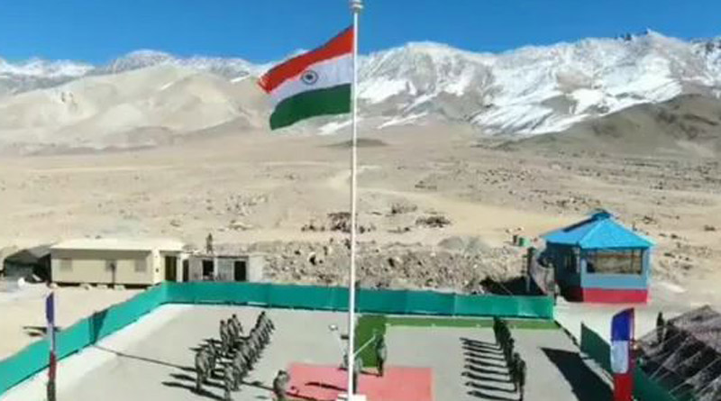 Indian Army hoists 76ft tall national flag at 15,000 feet in Ladakh। Sangbad Pratidin