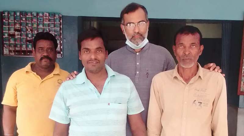 Ham radio operators reunite 2 man with family after many years | Sangbad Patidin