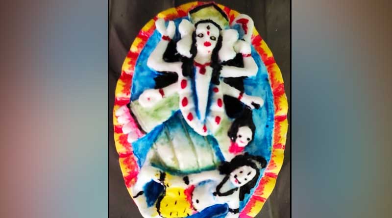 পাঁচ ইঞ্চি সাবানের উপর কালী প্রতিমা! তাক লাগালেন কালনার যুবক