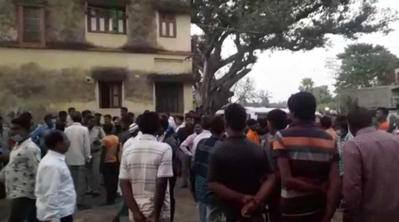 Minister Subrata Saha attacked by mob in Murshidabad | Sangbad Pratidin