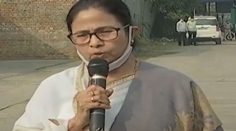 ‘বিজেপি শাসিত রাজ্যে গণতন্ত্রের কঙ্কাল বেরিয়ে পড়ছে’, ত্রিপুরার পরিস্থিতি নিয়ে তোপ মমতার