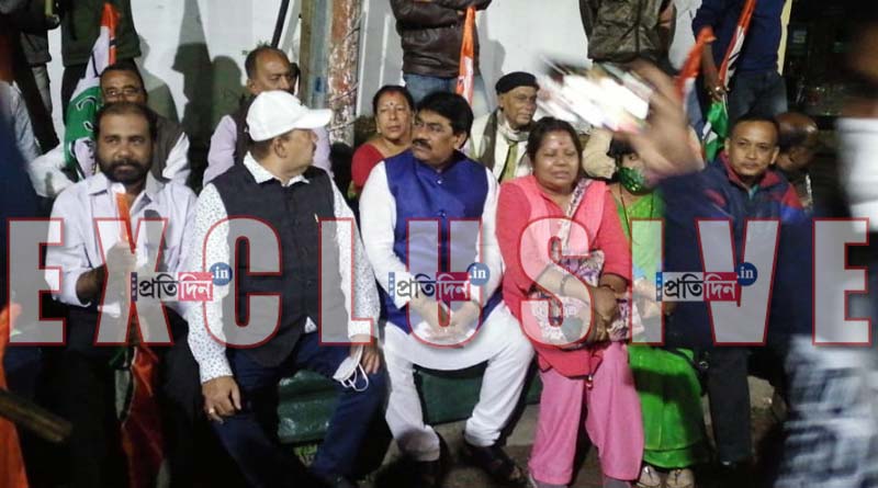 রাখা যাবে না তৃণমূল নেতাদের, ত্রিপুরায়  বিজেপির ‘হুমকি’র মুখে হোটেল মালিক