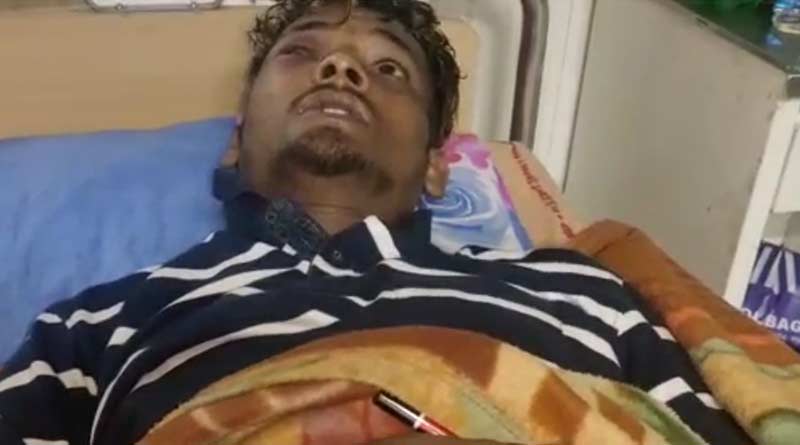 Youth beaten in Kamarhati after his controversial comment on neighbour's facebook post | Sangbad Pratidin
