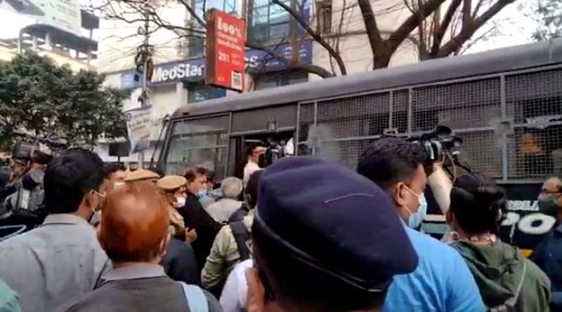 রাজ্য নির্বাচন কমিশনের দপ্তরে বামেদের বিক্ষোভ ঘিরে ধুন্ধুমার, আটক রবীন দেব-সহ একাধিক নেতা