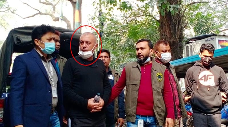 ATM কার্ড ক্লোন করে ৪০ দেশে কোটি কোটি টাকার জালিয়াতি, ঢাকায় ধৃত ভারত থেকে পলাতক প্রতারক
