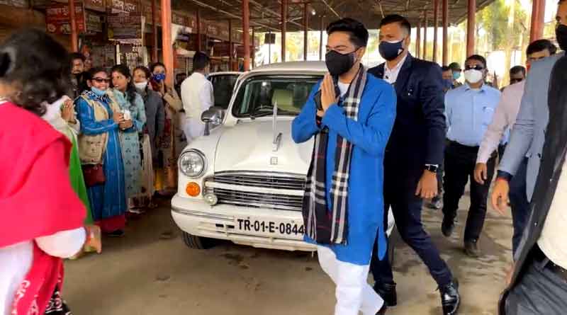 TMC in Tripura: ‘পিপীলিকার পাখা গজায় মরিবার তরে’, ত্রিপুরার মন্দিরে পুজো দিয়ে বিজেপিকে তোপ অভিষেকের