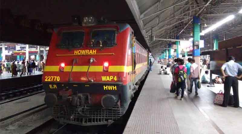 রাতে থাকা যাবে না হাওড়া স্টেশনে, নিষেধাজ্ঞা জারি হওয়ায় বিপাকে যাত্রীরা