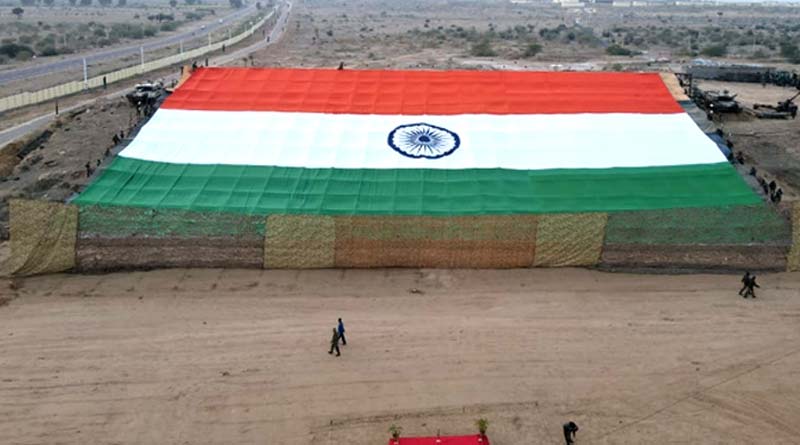 World's largest Khadi flag displayed in Jaisalmer on Army Day 2022 | Sangbad Pratidin