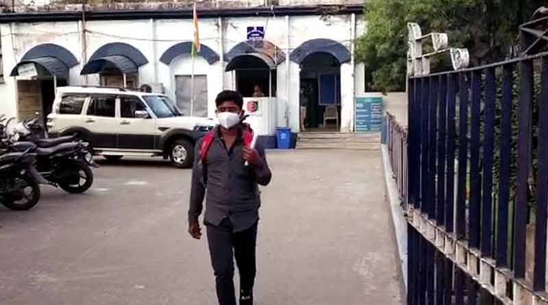 ট্রেনে আলাপ জমিয়ে সর্বস্ব লুট, ম্যাজিশিয়ানকেই খেল দেখাল পকেটমার