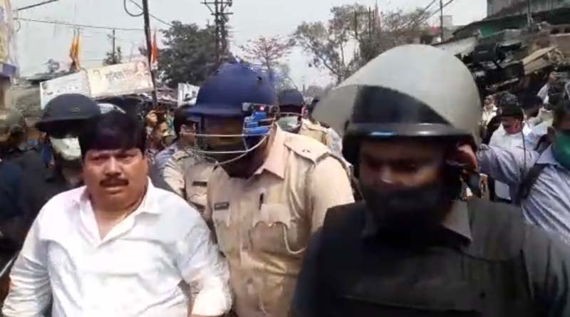 BJP MP Arjun Singh allegedly attacked TMC worker in Bhatpara