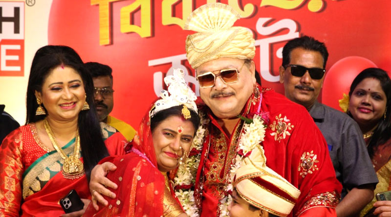 প্রেমের সপ্তাহে সাত পাকে বাঁধা পড়লেন মদন মিত্র, দেখুন অ্যালবাম