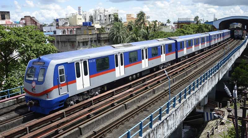 Kolkata Metro Railway: Kolkata Metro is facing a lot of problems now-a-days, authority is trying hard to normalise regular service | Sangbad Pratidin