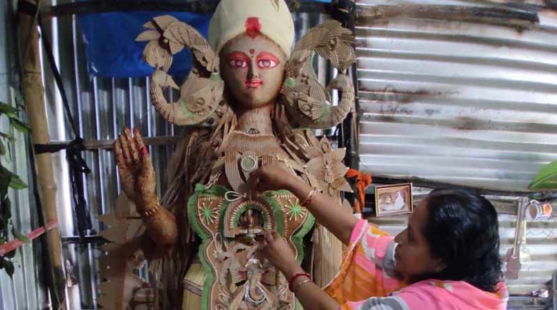 Kalna woman makes Saraswati idol using seeds
