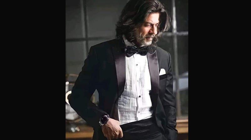 Bollywood super star Shah Rukh Khan's viral new look is not real । Sangbad Pratidin