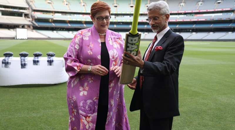 Jaishankar gifts Australian counterpart bat signed by Virat Kohli | Sangbad Pratidin