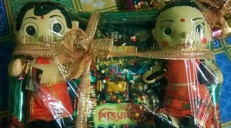 ছেলের বিয়ের তত্ত্বে কন্যাশ্রী থেকে লক্ষ্মীর ভাণ্ডার, নজর কাড়লেন তৃণমূল নেত্রী