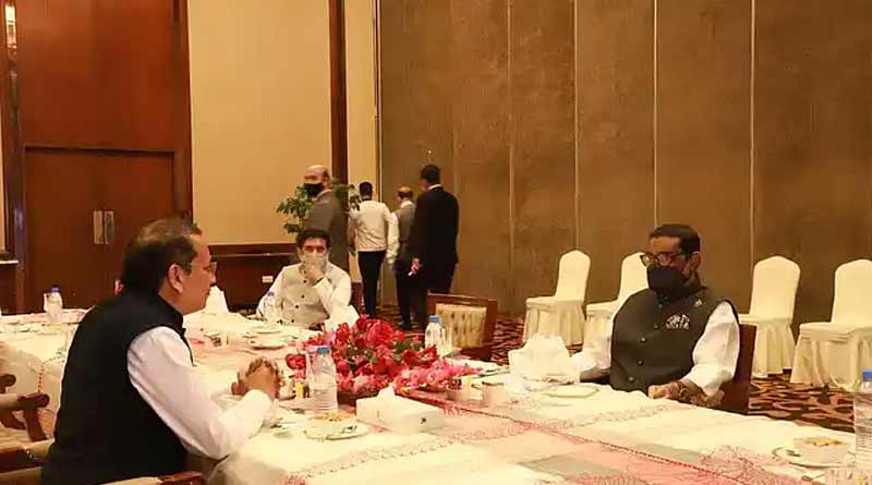 Awami League delegation meets BJP leader in Dhaka | Sangbad Pratidin