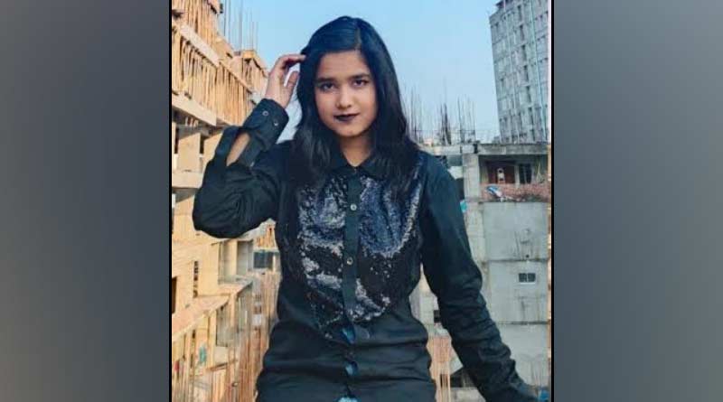 উচ্ছৃঙ্খল জীবনে বাধা পরিবারের, পরিকল্পনা করে ছাদ থেকে মরণঝাঁপ ছাত্রীর