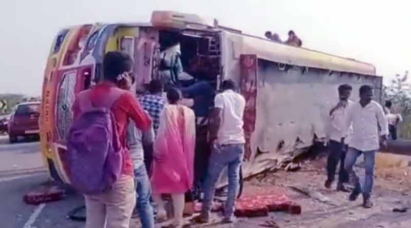 ভয়াবহ দুর্ঘটনা কর্ণাটকে, বাস উলটে প্রাণ গেল ৮ জনের, জখম আরও ২০