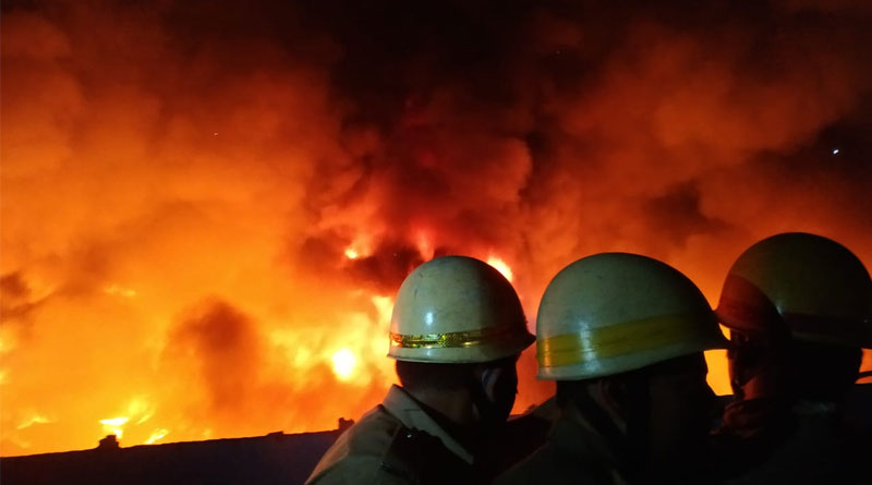 Fire in Tangra, Kolkata is still not under control | Sangbad Pratidin