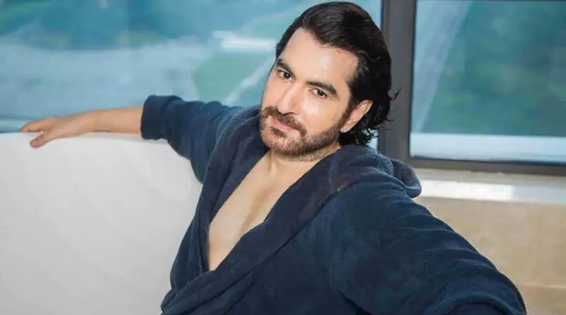 Tollywood Actor Jeet Announce his New movie Called Chengiz