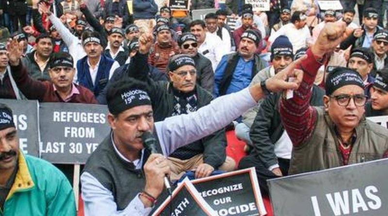 Kashmiri Hindus protest in Budgam over targeted killings | Sangbad Pratidin
