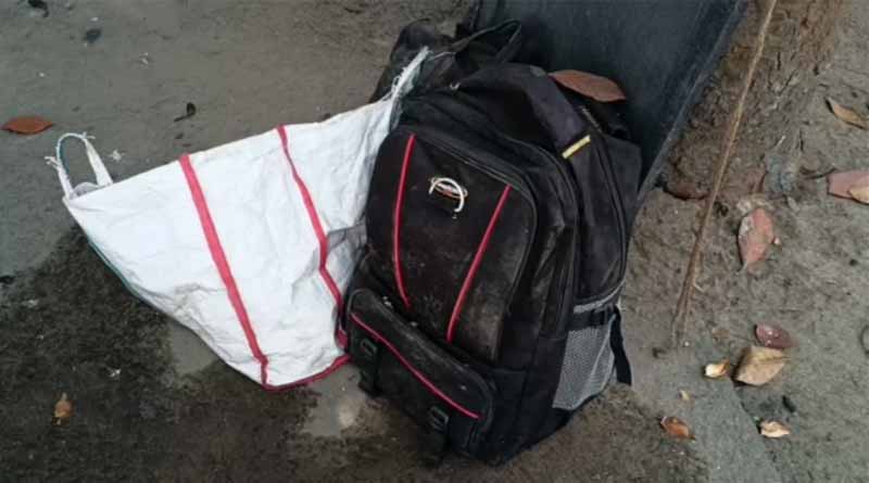 স্কুলের ব্যাগে ৭০ লিটার চোলাই মদ, পাচারের কায়দা দেখে চক্ষু চড়কগাছ পুলিশের