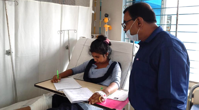 Injured Student gave Madhyamik Examination at Hospital | Sangbad Pratidin
