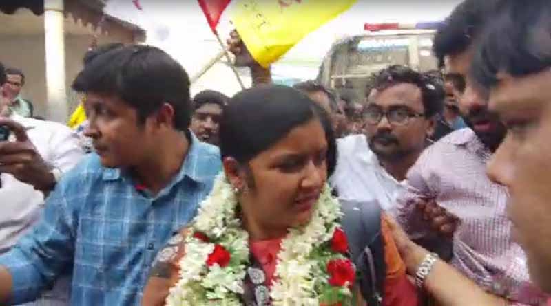 ১০ দিন পর জেল থেকে মুক্ত মীনাক্ষি মুখোপাধ্যায়, উচ্ছ্বসিত বাম নেতা-কর্মীরা