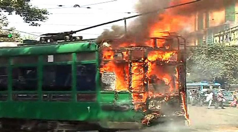 Kolkata Tram Fire: Fire in a AC tram at Nonapukur, Kolkata