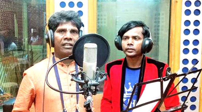 Bangladeshi actor Hero Alam and Bhubhan Badyakar sing song together | Sangbad Pratidin
