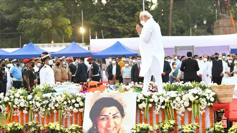 PM Modi at Lata Mangeshkar's funeral 