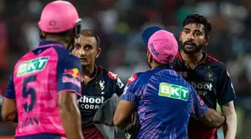 IPL 2022: মাঠে ঝামেলার জের, ম্যাচ শেষে হাত মেলালেন না হর্ষল প্যাটেল ও রিয়ান পরাগ, দেখুন ভিডিও