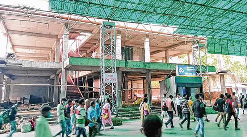 Makeover for Sealdah station for passenger's comfort | Sangbad Pratidin