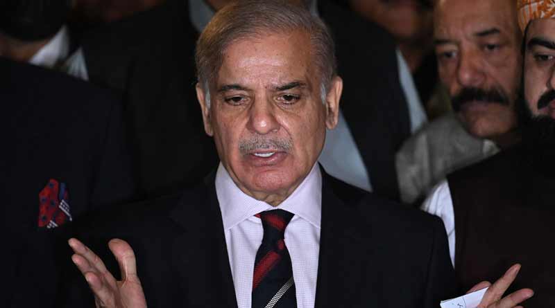 Pakistan PM Shehbaz Sharif calls himself a ‘majnoo’ in court | Sangbad Pratidin