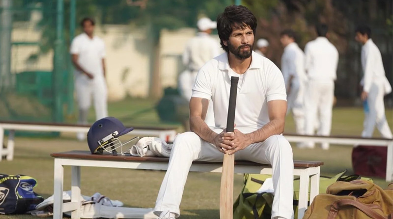 Shahid Kapoor delivers emotional innings in this fitting remake | Sangbad Pratidin