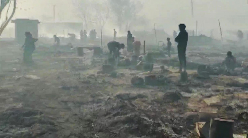 Massive fire in Gurugram's Manesar sparked, shanties gutted | Sangbad Pratidin