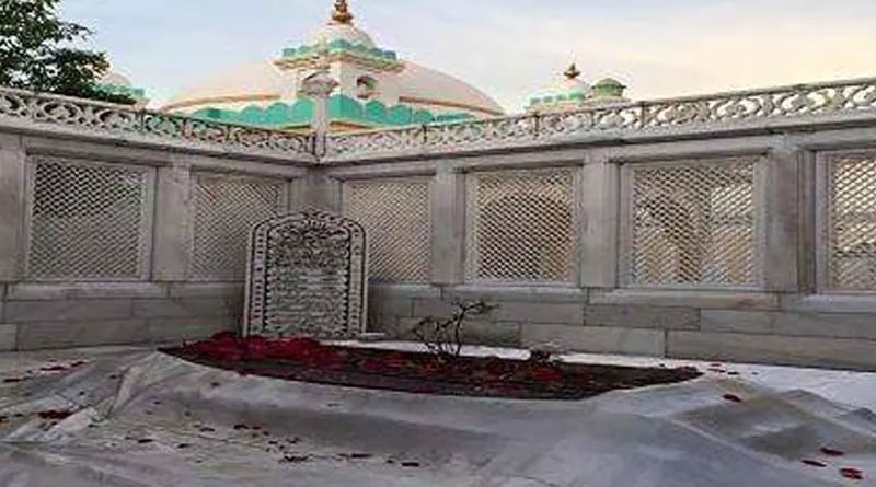 Aurangzeb's Tomb In Maharashtra Closed For 5 Days Amid Row | Sangbad Pratidin