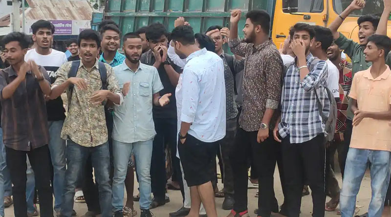 Bangladesh College Principal thrashes students with pipe, detained and suspended with immidiate effect | Sangbad Pratidin