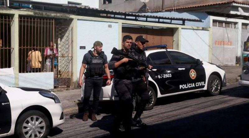 Brazil cops suffocating a man to death creates controversy। Sangbad Pratidin