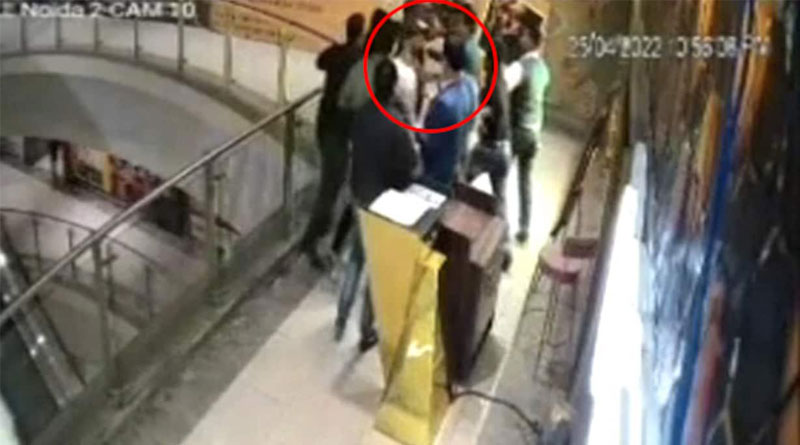 খাবারের বিল নিয়ে বচসা, বার কর্মীদের মারে মৃত্যু যুবকের, ভাইরাল ভিডিও