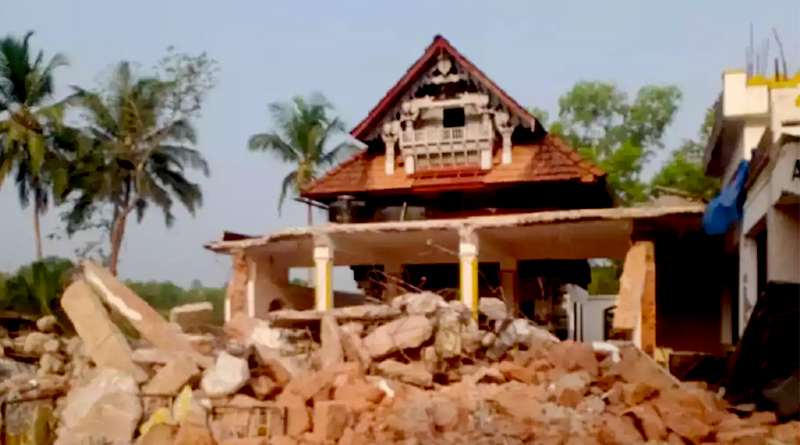 Temple-like structure in Mangaluru mosque sparks row | Sangbad Pratidin
