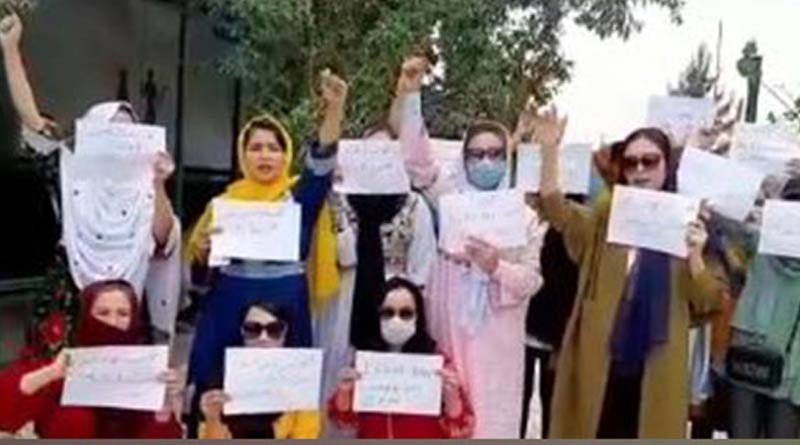 Taliban suppress protests by women against mandatory hijab in Kabul | Sangbad Pratidin
