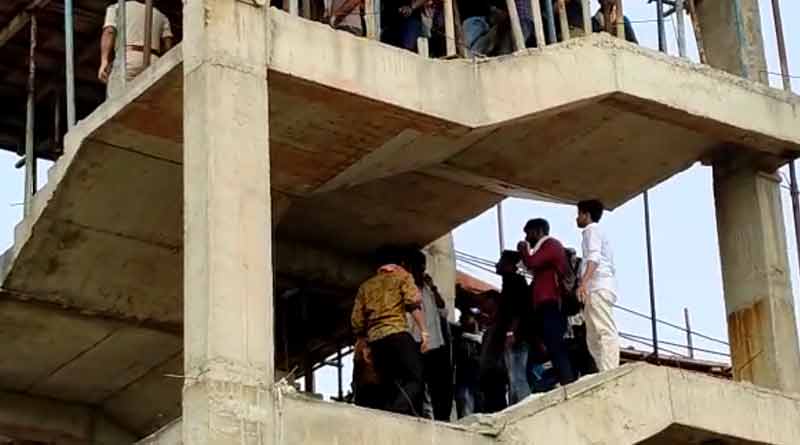অনলাইন পরীক্ষার দাবি, কাজী নজরুল বিশ্ববিদ্যালয়ের পড়ুয়ার আত্মহত্যার চেষ্টা