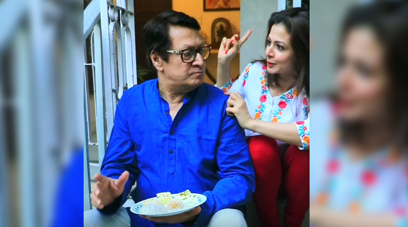 Koel Mallick catches father Ranjit Mallick eating sweet, see video | Sangbad Pratidin